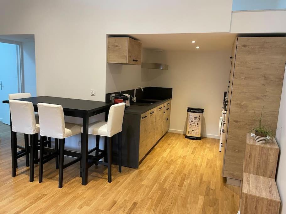 Appartement Atypique Et Fraichement Renove *